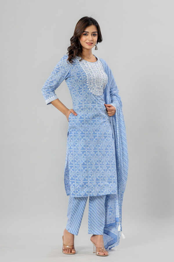 Women Jaipuri Printed Embroidered Cotton Kurta Pant Dupatta Set with Pocket | Rs 4250 for Pack of 5pc of S-XXL | Rs 850 Per Pc - Image 5