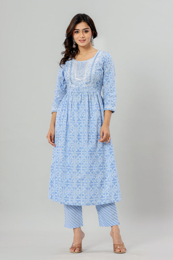 Naira Cut Jaipuri Printed Embroidered Kurta Pant Dupatta Set | Rs 3980 for Pack of 5pc of S-XL | Rs 995 Per Pc - Image 7