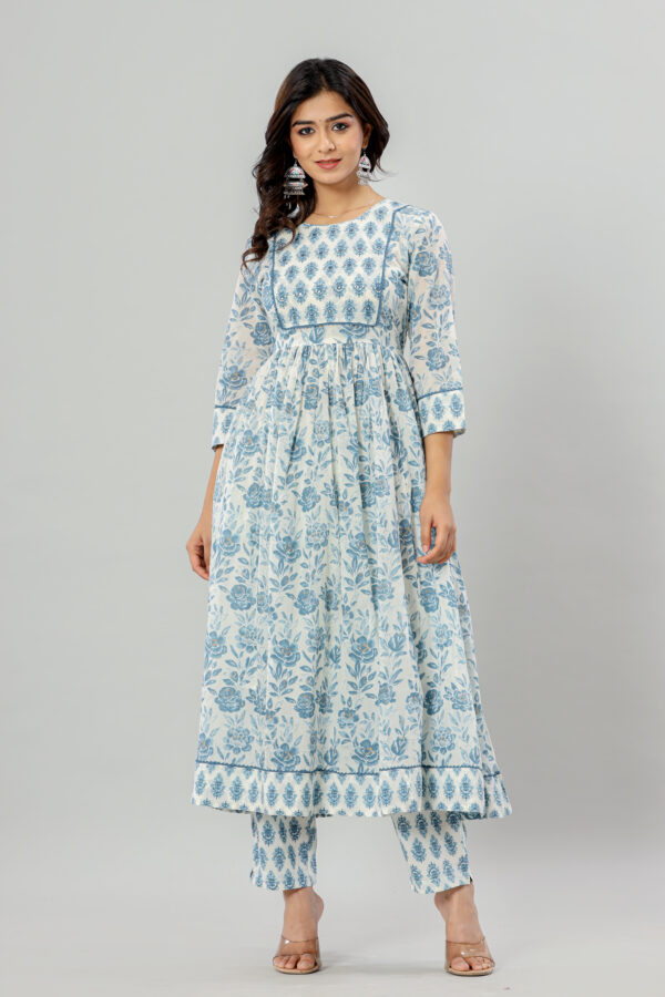 Anarkali Jaipuri Printed Cotton Patch Work Kurta Pant Dupatta with Pocket | Rs 3980 for Pack of 4pc of S-XL | Rs 995 Per Pc - Image 8
