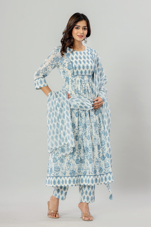 Anarkali Jaipuri Printed Cotton Patch Work Kurta Pant Dupatta with Pocket | Rs 3980 for Pack of 4pc of S-XL | Rs 995 Per Pc - Image 9