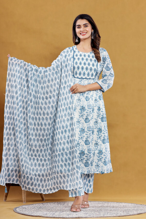 Naira Cut Jaipuri Printed And Embroidered Kurta Set With Dupatta | Rs 3980 for Pack of 4pc of S-XL | Rs 995 Per Pc - Image 4