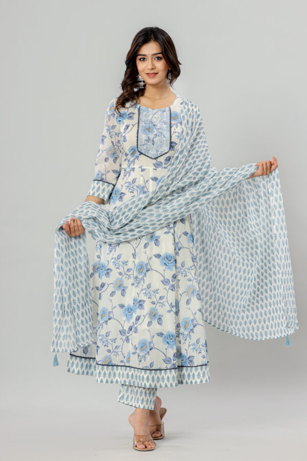 Jaipuri Printed Women Cotton Anarkali Kurta Pant Dupatta with Pocket | Rs 3980 for Pack of 4pc of S-XL | Rs 995 Per Pc - Image 5
